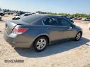 ✅ 2009 Honda Accord LX-P • VIN: 1HGCP26409A016819 • Lot: 80143655. Listed on Copart with 87,830 mi. Free auction sales archive from the USA and detailed vehicle history report at DreamBid. Image 3.