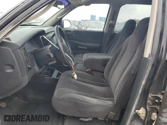 ✅ 2003 Dodge Dakota Sport • VIN: 1D7HG38X93S235495 • Лот: 81940545. Опубликован ранее на Copart с пробегом 111 326 миль. Бесплатный доступ к архиву аукционных продаж из США и подробный отчёт об истории автомобиля на DreamBid. Изображение 7.