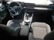 2024 Dodge Hornet GT z VIN ZACNDFAN9R3A39353, wystawiony jako Copart lot #57516105 z przebiegiem 9 572 mil mil oraz Szkoda całkowita • Salvage title. Historia ofert i sprzedaży dostępna na DreamBid. Obrazek 8.