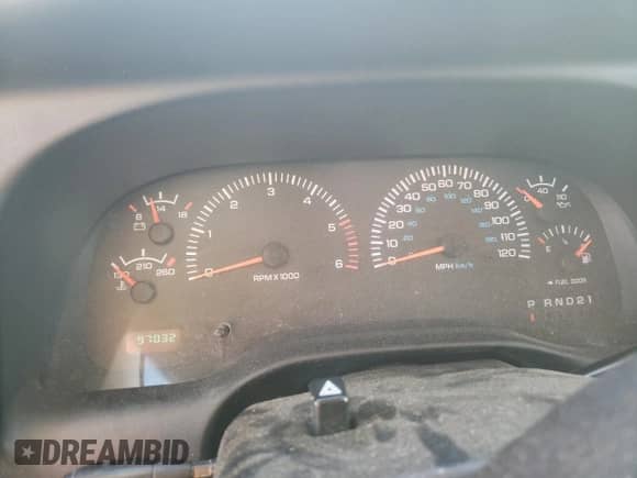 2001 Dodge 1500 с VIN 3B7HC13Z81G173627, выставлен на аукционе Copart как лот 83610214 с пробегом 97 032 миль миль и Списание • Salvage title. История ставок и продаж доступна на DreamBid. Изображение 9.