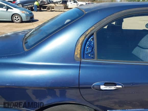 2003 Hyundai Sonata с VIN KMHWF25SX3A790609, выставлен на аукционе IAAI как лот 41716098 с пробегом 216 240 миль миль и . История ставок и продаж доступна на DreamBid. Изображение 12.