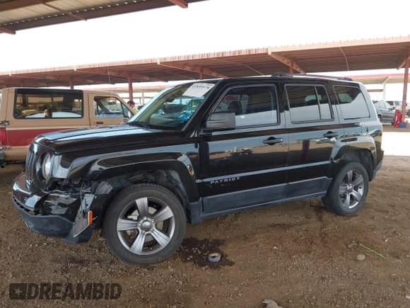 ✅ 2017 Jeep Patriot Sport • VIN: 1C4NJPBA3HD166731 • Lot: 41899978. Listed on IAAI with 85,986 mi. Free auction sales archive from the USA and detailed vehicle history report at DreamBid. Image 2.