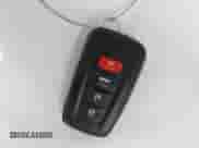 2022 Toyota Camry XLE z VIN 4T1F11AK3NU033583, wystawiony jako IAAI lot #42358589 z przebiegiem 120 000 mil mil oraz . Historia ofert i sprzedaży dostępna na DreamBid. Obrazek 11.