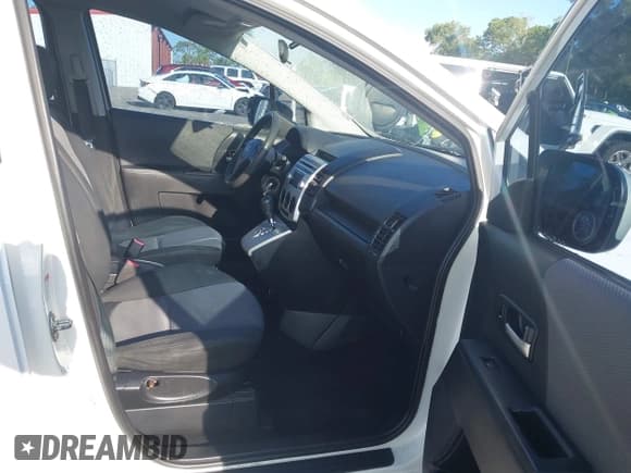 ✅ 2007 Mazda 5 Touring • VIN: JM1CR293470141885 • Lot: 42576281. Listed on IAAI with 131,094 mi. Free auction sales archive from the USA and detailed vehicle history report at DreamBid. Image 5.