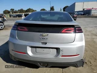 ✅ 2014 Chevrolet Volt • VIN: 1G1RH6E48EU168282 • Lot: 53208644. Wystawiony na Copart z przebiegiem 60 525 mil. Bezpłatny archiwum sprzedaży aukcyjnych z USA i szczegółowy raport historii pojazdu na DreamBid. Zdjęcie 6.