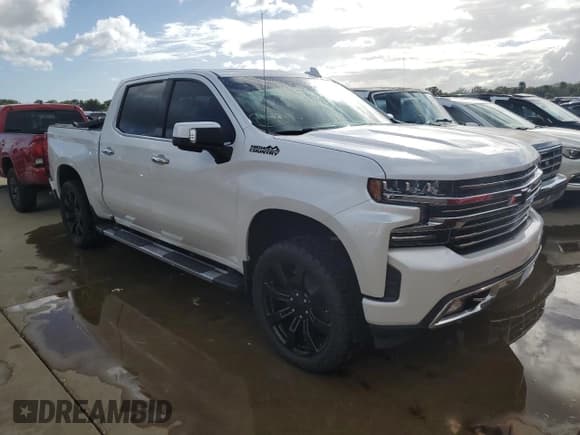 ✅ 2020 Chevrolet Silverado 1500 High Country • VIN: 3GCUYHED8LG163645 • Lot: 74677774. Wystawiony na Copart z przebiegiem 49 489 mil. Bezpłatny archiwum sprzedaży aukcyjnych z USA i szczegółowy raport historii pojazdu na DreamBid. Zdjęcie 4.