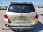 ✅ 2011 Toyota Highlander Limited • VIN: 5TDYK3EH7BS043537 • Лот: 83856055. Опубликован ранее на Copart с пробегом 134 451 миль. Бесплатный доступ к архиву аукционных продаж из США и подробный отчёт об истории автомобиля на DreamBid. Изображение 6.