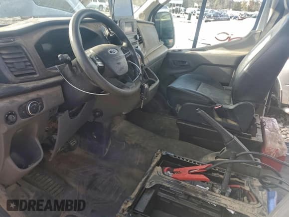 ✅ 2020 Ford Transit Cargo • VIN: 1FTBR1C81LKB16905 • Lot: 96388595. Listed on Copart with 145,280 mi. Free auction sales archive from the USA and detailed vehicle history report at DreamBid. Image 7.