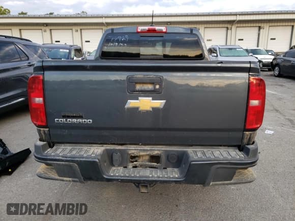 ✅ 2016 Chevrolet Colorado 4WD Z71 • VIN: 1GCGTDE35G1394129 • Лот: 71784753. Опубликован ранее на Copart с пробегом 100 137 миль. Бесплатный доступ к архиву аукционных продаж из США и подробный отчёт об истории автомобиля на DreamBid. Изображение 6.