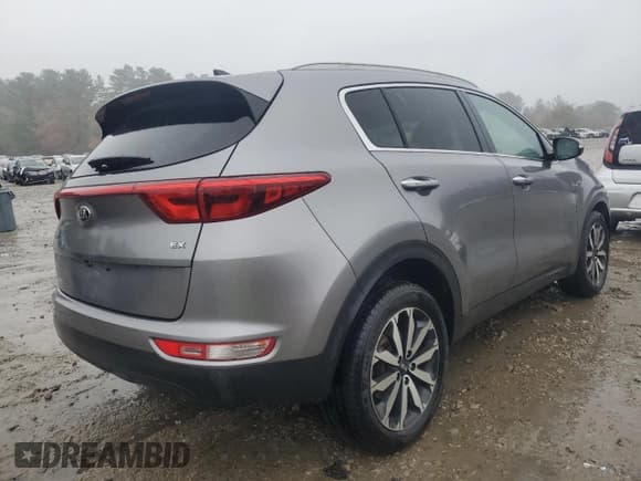 ✅ 2017 Kia Sportage EX • VIN: KNDPNCAC0H7106753 • Лот: 86475105. Опубликован ранее на Copart с пробегом 53 794 миль. Бесплатный доступ к архиву аукционных продаж из США и подробный отчёт об истории автомобиля на DreamBid. Изображение 3.