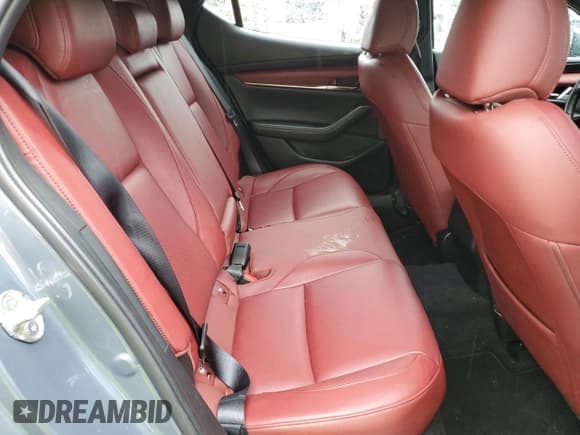 ✅ 2023 Mazda 3 S Premium • VIN: JM1BPAMM1P1615345 • Lot: 48707645. Wystawiony na Copart z przebiegiem 26 598 mil. Bezpłatny archiwum sprzedaży aukcyjnych z USA i szczegółowy raport historii pojazdu na DreamBid. Zdjęcie 10.