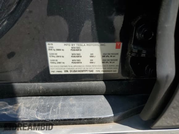 ✅ 2015 Tesla Model S 85D • VIN: 5YJSA1H20FFP71540 • Lot: 63248735. Wystawiony na Copart z przebiegiem Nie podano. Bezpłatny archiwum sprzedaży aukcyjnych z USA i szczegółowy raport historii pojazdu na DreamBid. Zdjęcie 12.