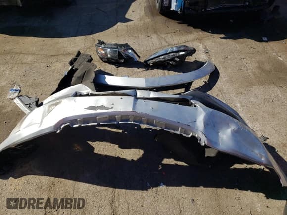 ✅ 2019 Chevrolet Impala LT • VIN: 1G11Z5S33KU111659 • Lot: 74805984. Listed on Copart with 158,387 mi. Free auction sales archive from the USA and detailed vehicle history report at DreamBid. Image 12.