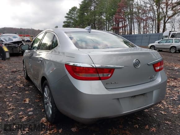 ✅ 2016 Buick Verano • VIN: 1G4PP5SK9G4161161 • Лот: 43796321. Опубликован ранее на IAAI с пробегом 263 872 миль. Бесплатный доступ к архиву аукционных продаж из США и подробный отчёт об истории автомобиля на DreamBid. Изображение 3.