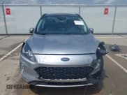 ✅ 2021 Ford Escape SEL • VIN: 1FMCU0H6XMUB20523 • Lot: 42446320. Wystawiony na IAAI z przebiegiem 37 681 mil. Bezpłatny archiwum sprzedaży aukcyjnych z USA i szczegółowy raport historii pojazdu na DreamBid. Zdjęcie 13.