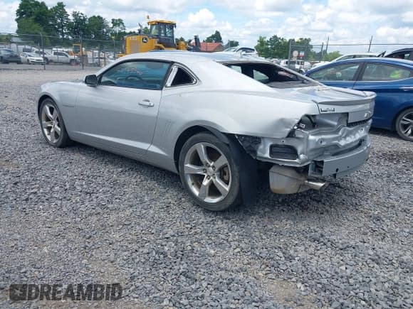 ✅ 2012 Chevrolet Camaro 1LT • VIN: 2G1FB1E35C9185856 • Lot: 42745946. Wystawiony na IAAI z przebiegiem 35 750 mil. Bezpłatny archiwum sprzedaży aukcyjnych z USA i szczegółowy raport historii pojazdu na DreamBid. Zdjęcie 3.