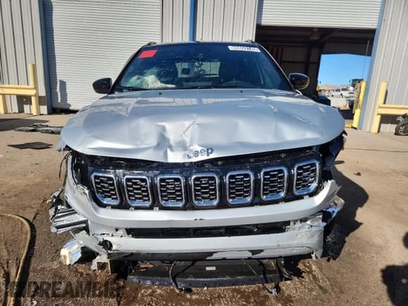 ✅ 2025 Jeep Compass Limited • VIN: 3C4NJDCN3ST509877 • Lot: 90659745. Listed on Copart with 34,916 mi. Free auction sales archive from the USA and detailed vehicle history report at DreamBid. Image 5.