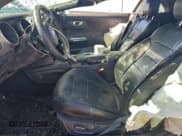 ✅ 2018 Ford Mustang EcoBoost Premium • VIN: 1FATP8UH5J5110334 • Lot: 94713485. Wystawiony na Copart z przebiegiem 74 652 mil. Bezpłatny archiwum sprzedaży aukcyjnych z USA i szczegółowy raport historii pojazdu na DreamBid. Zdjęcie 7.