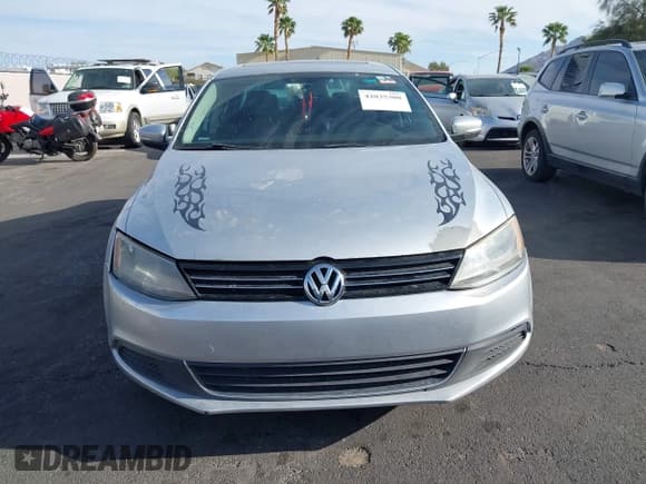 ✅ 2013 Volkswagen Jetta SE • VIN: 3VWDX7AJXDM362477 • Lot: 42035300. Listed on IAAI with 189,106 mi. Free auction sales archive from the USA and detailed vehicle history report at DreamBid. Image 6.