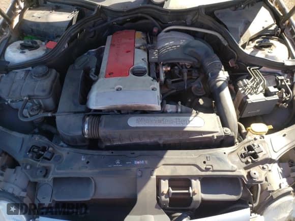 ✅ 2002 Mercedes-Benz C 230/260/280/320 • VIN: WDBRN47J02A357463 • Lot: 81295765. Wystawiony na Copart z przebiegiem Nie podano. Bezpłatny archiwum sprzedaży aukcyjnych z USA i szczegółowy raport historii pojazdu na DreamBid. Zdjęcie 11.