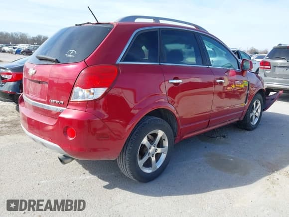 ✅ 2012 Chevrolet Captiva Sport LT • VIN: 3GNAL3E57CS613612 • Lot: 41851605. Wystawiony na IAAI z przebiegiem 288 773 mil. Bezpłatny archiwum sprzedaży aukcyjnych z USA i szczegółowy raport historii pojazdu na DreamBid. Zdjęcie 4.