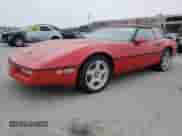 1987 Chevrolet Corvette z VIN 1G1YY2189H5126084, wystawiony jako Copart lot #86517894 z przebiegiem 89 942 mil mil oraz Czysty tytuł • Clean title. Historia ofert i sprzedaży dostępna na DreamBid. Obrazek 1.