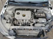 ✅ 2019 Hyundai Elantra SE • VIN: 5NPD74LF2KH433507 • Lot: 92826305. Listed on Copart with 111,627 mi. Free auction sales archive from the USA and detailed vehicle history report at DreamBid. Image 11.