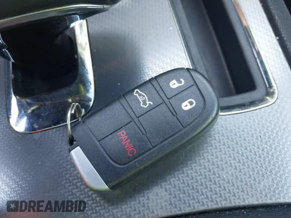 ✅ 2012 Dodge Charger SE • VIN: 2C3CDXBG7CH300367 • Lot: 43469631. Wystawiony na IAAI z przebiegiem 168 042 mil. Bezpłatny archiwum sprzedaży aukcyjnych z USA i szczegółowy raport historii pojazdu na DreamBid. Zdjęcie 11.