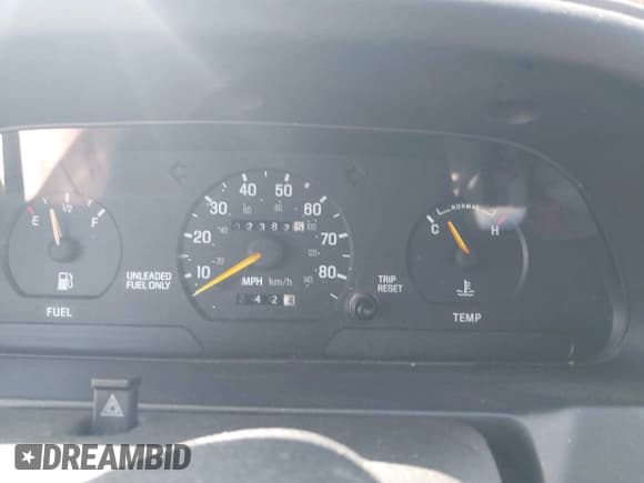 ✅ 1993 Ford Escort • VIN: 3FAPP15J3PR132459 • Lot: 42228625. Wystawiony na IAAI z przebiegiem 2 382 mil. Bezpłatny archiwum sprzedaży aukcyjnych z USA i szczegółowy raport historii pojazdu na DreamBid. Zdjęcie 7.