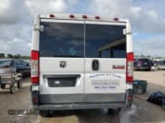 ✅ 2017 Ram ProMaster Cargo • VIN: 3C6TRVAGXHE523886 • Lot: 82184795. Wystawiony na Copart z przebiegiem 207 097 mil. Bezpłatny archiwum sprzedaży aukcyjnych z USA i szczegółowy raport historii pojazdu na DreamBid. Zdjęcie 6.