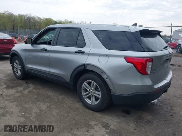 ✅ 2022 Ford Explorer • VIN: 1FMSK7BH9NGA08252 • Лот: 42012523. Опубликован ранее на IAAI с пробегом 122 293 миль. Бесплатный доступ к архиву аукционных продаж из США и подробный отчёт об истории автомобиля на DreamBid. Изображение 3.