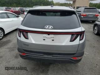 ✅ 2024 Hyundai Tucson SEL • VIN: 5NMJFCDE5RH364843 • Lot: 72696924. Wystawiony na Copart z przebiegiem 17 942 mil. Bezpłatny archiwum sprzedaży aukcyjnych z USA i szczegółowy raport historii pojazdu na DreamBid. Zdjęcie 6.