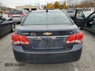 ✅ 2016 Chevrolet Cruze LT • VIN: 1G1PE5SBXG7135332 • Lot: 91356935. Wystawiony na Copart z przebiegiem 123 046 mil. Bezpłatny archiwum sprzedaży aukcyjnych z USA i szczegółowy raport historii pojazdu na DreamBid. Zdjęcie 6.