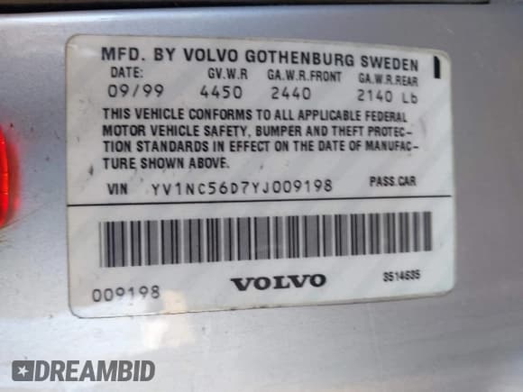 ✅ 2000 Volvo C70 • VIN: YV1NC56D7YJ009198 • Lot: 42317839. Listed on IAAI with 87,641 mi. Free auction sales archive from the USA and detailed vehicle history report at DreamBid. Image 9.