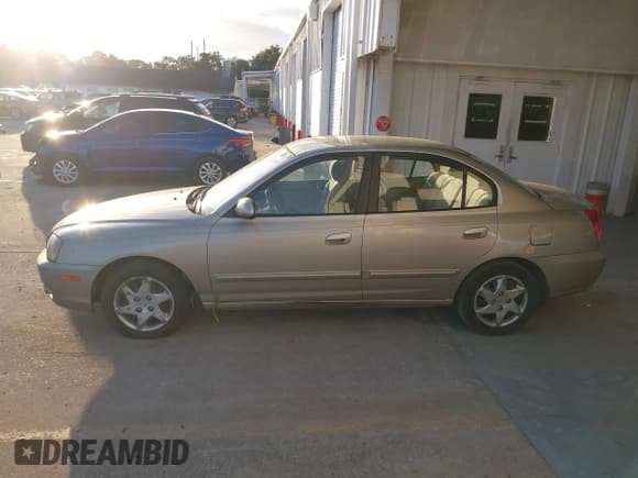 ✅ 2005 Hyundai Elantra GLS • VIN: KMHDN46D15U172179 • Lot: 43619645. Listed on IAAI with 174,645 mi. Free auction sales archive from the USA and detailed vehicle history report at DreamBid. Image 14.