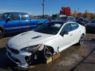 ✅ 2019 Kia Stinger GT1 • VIN: KNAE45LC5K6059524 • Lot: 43610690. Wystawiony na IAAI z przebiegiem 38 457 mil. Bezpłatny archiwum sprzedaży aukcyjnych z USA i szczegółowy raport historii pojazdu na DreamBid. Zdjęcie 6.