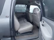 ✅ 2001 Chevrolet Suburban LS • VIN: 3GNFK16T41G243519 • Лот: 41094019. Опубликован ранее на IAAI с пробегом 220 640 миль. Бесплатный доступ к архиву аукционных продаж из США и подробный отчёт об истории автомобиля на DreamBid. Изображение 8.