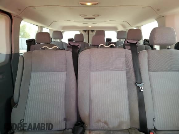 ✅ 2016 Ford Transit XL • VIN: 1FBZX2ZG3GKB06086 • Lot: 86696545. Wystawiony na Copart z przebiegiem 108 874 mil. Bezpłatny archiwum sprzedaży aukcyjnych z USA i szczegółowy raport historii pojazdu na DreamBid. Zdjęcie 10.