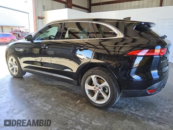 ✅ 2020 Jaguar F-Pace 25t • VIN: SADCS2FX9LA645238 • Lot: 85500144. Wystawiony na Copart z przebiegiem 72 376 mil. Bezpłatny archiwum sprzedaży aukcyjnych z USA i szczegółowy raport historii pojazdu na DreamBid. Zdjęcie 2.