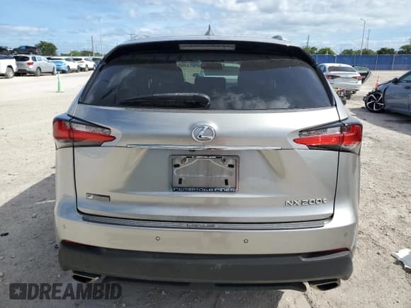 ✅ 2017 Lexus NX 200t • VIN: JTJYARBZ4H2064412 • Лот: 92649055. Опубликован ранее на Copart с пробегом 107 188 миль. Бесплатный доступ к архиву аукционных продаж из США и подробный отчёт об истории автомобиля на DreamBid. Изображение 6.
