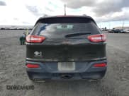 ✅ 2016 Jeep Cherokee Latitude • VIN: 1C4PJMCS0GW295933 • Лот: 87104745. Опубликован ранее на Copart с пробегом 87 855 миль. Бесплатный доступ к архиву аукционных продаж из США и подробный отчёт об истории автомобиля на DreamBid. Изображение 6.