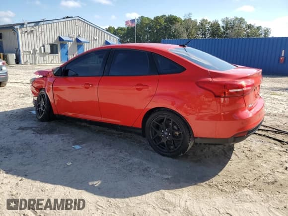 ✅ 2016 Ford Focus SE • VIN: 1FADP3F24GL345974 • Lot: 81504755. Listed on Copart with 117,541 mi. Free auction sales archive from the USA and detailed vehicle history report at DreamBid. Image 2.
