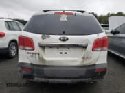 ✅ 2013 Kia Sorento LX • VIN: 5XYKTDA66DG418430 • Lot: 84237585. Listed on Copart with 137,683 mi. Free auction sales archive from the USA and detailed vehicle history report at DreamBid. Image 6.