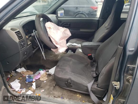 ✅ 2006 GMC Canyon SLE1 • VIN: 1GTDT136768143150 • Lot: 52889145. Listed on Copart with 301,370 mi. Free auction sales archive from the USA and detailed vehicle history report at DreamBid. Image 7.