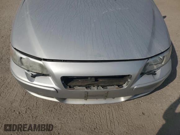 ✅ 2005 Volvo V70 • VIN: YV1SJ527052505636 • Lot: 75105434. Listed on Copart with Not provided. Free auction sales archive from the USA and detailed vehicle history report at DreamBid. Image 11.