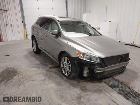 ✅ 2015 Volvo XC60 T5 Drive-E Premier Plus • VIN: YV440MDC6F2616258 • Лот: 41530303. Опубликован ранее на IAAI с пробегом 129 950 миль. Бесплатный доступ к архиву аукционных продаж из США и подробный отчёт об истории автомобиля на DreamBid. Изображение 1.