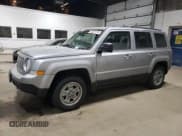 ✅ 2017 Jeep Patriot Sport • VIN: 1C4NJRBB1HD144957 • Лот: 93231115. Опубликован ранее на Copart с пробегом 74 668 миль. Бесплатный доступ к архиву аукционных продаж из США и подробный отчёт об истории автомобиля на DreamBid. Изображение 1.