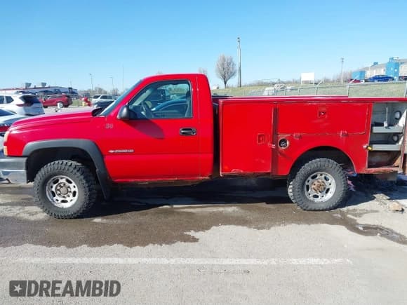 ✅ 2006 Chevrolet Silverado 2500HD • VIN: 1GBHK24U46E133818 • Lot: 41839282. Listed on IAAI with 263,212 mi. Free auction sales archive from the USA and detailed vehicle history report at DreamBid. Image 15.
