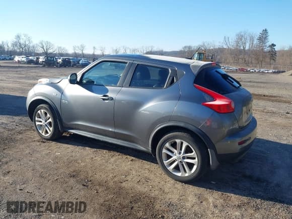 ✅ 2013 Nissan Juke SL • VIN: JN8AF5MV5DT224184 • Lot: 41702851. Listed on IAAI with 160,000 mi. Free auction sales archive from the USA and detailed vehicle history report at DreamBid. Image 3.