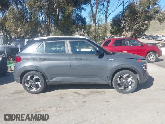 ✅ 2023 Hyundai Venue Limited • VIN: KMHRC8A33PU252586 • Lot: 41831713. Listed on IAAI with 16,174 mi. Free auction sales archive from the USA and detailed vehicle history report at DreamBid. Image 14.